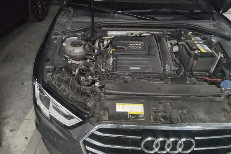 Used Audi A3 2020 Restyled Sportback 35 TFSI Entry-Level China VI Emission Standard Engine Bay Right