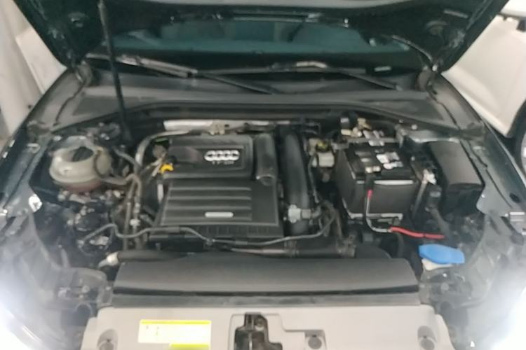 Used Audi A3 2020 Limousine 35 TFSI Fashion Edition China VI Emission Standard Engine Bay