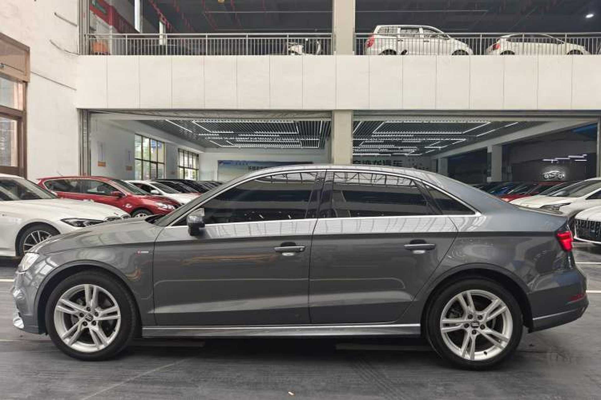 Used Audi A3 2020 Limousine 35 TFSI Fashion Edition China VI Emission Standard Exterior 1