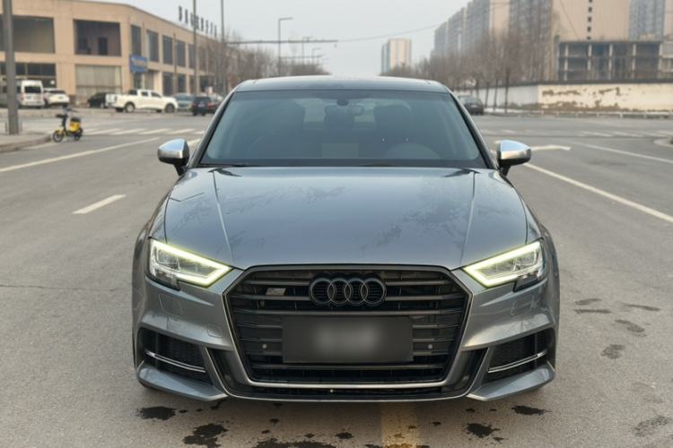 Used Audi A3 2020 Limousine 35 TFSI Fashion Edition China VI Emission Standard Exterior 2