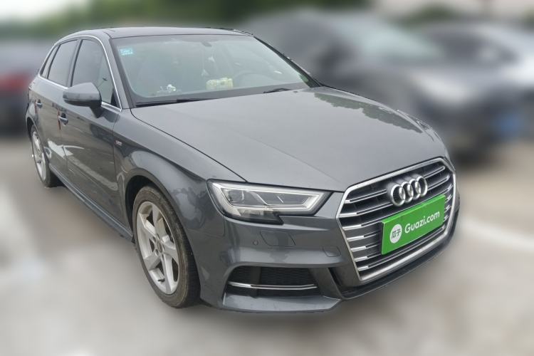 Used Audi A3 2020 Sportback 35 TFSI Fashion Edition China VI Emission Standard Front Right 45 Deg