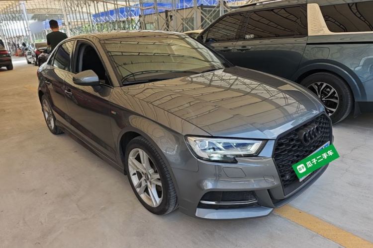 Used Audi A3 2020 Limousine 35 TFSI Fashion Edition China VI Emission Standard Front Right 45 Deg