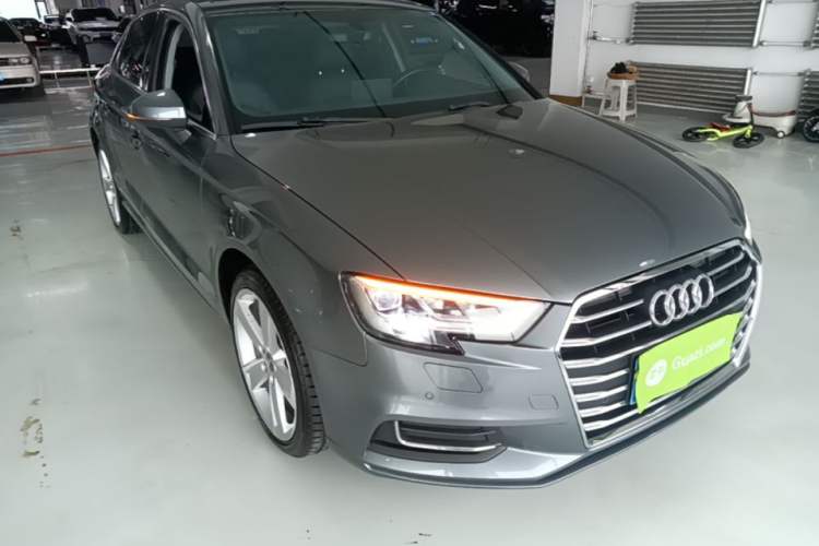 Used Audi A3 2020 Limousine 35 TFSI Style Edition China VI Emission Standard Front Right 45 Deg
