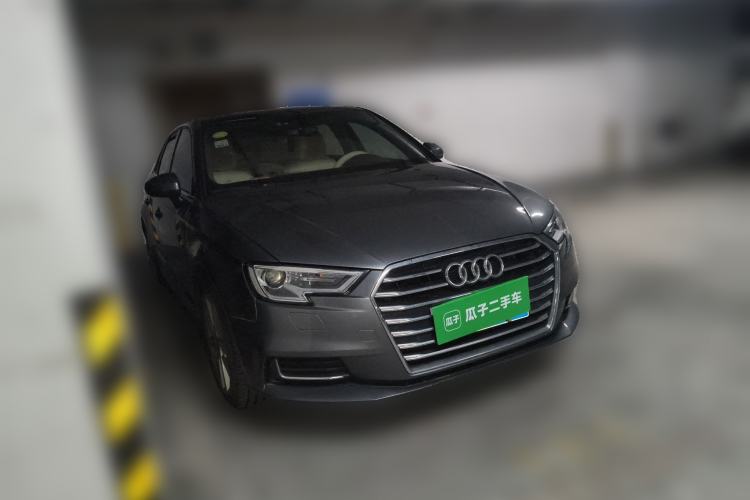 Used Audi A3 2020 Restyled Sportback 35 TFSI Entry-Level China VI Emission Standard Front Right 45 Deg