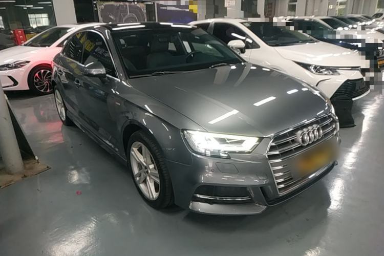 Used Audi A3 2020 Limousine 35 TFSI Fashion Edition China VI Emission Standard Front Right 45 Deg
