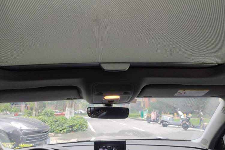 Used Audi A3 2020 Limousine 35 TFSI Fashion Edition China VI Emission Standard Headliner