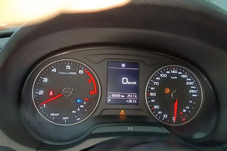 Used Audi A3 2020 Limousine 35 TFSI Fashion Edition China VI Emission Standard Instrument Cluster