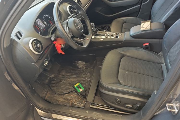 Used Audi A3 2020 Limousine 35 TFSI Fashion Edition China VI Emission Standard Left Front Seat