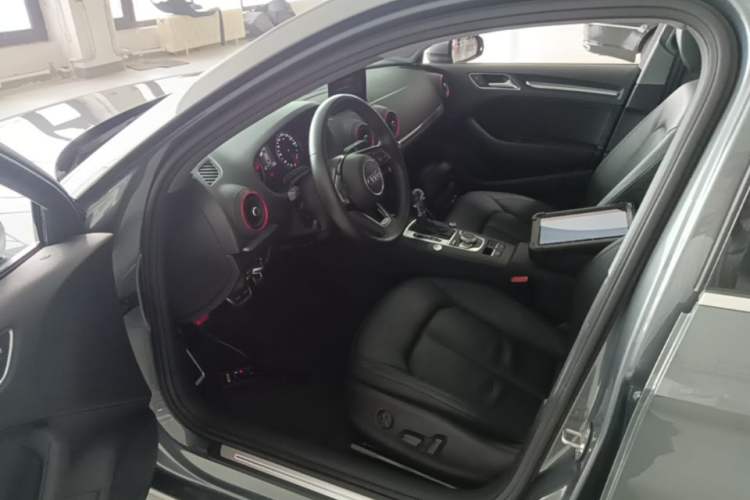 Used Audi A3 2020 Limousine 35 TFSI Style Edition China VI Emission Standard Left Front Seat
