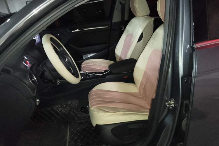 Used Audi A3 2020 Restyled Sportback 35 TFSI Entry-Level China VI Emission Standard Left Front Seat