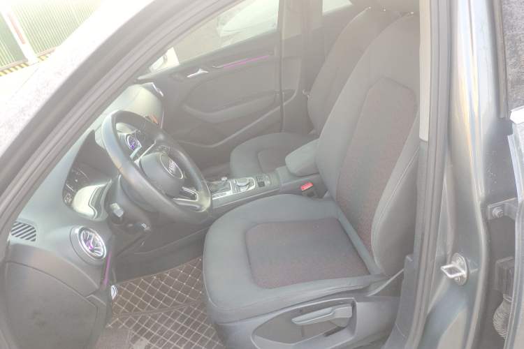 Used Audi A3 2020 Restyled Limousine 35 TFSI Ambition Version China VI Left Front Seat