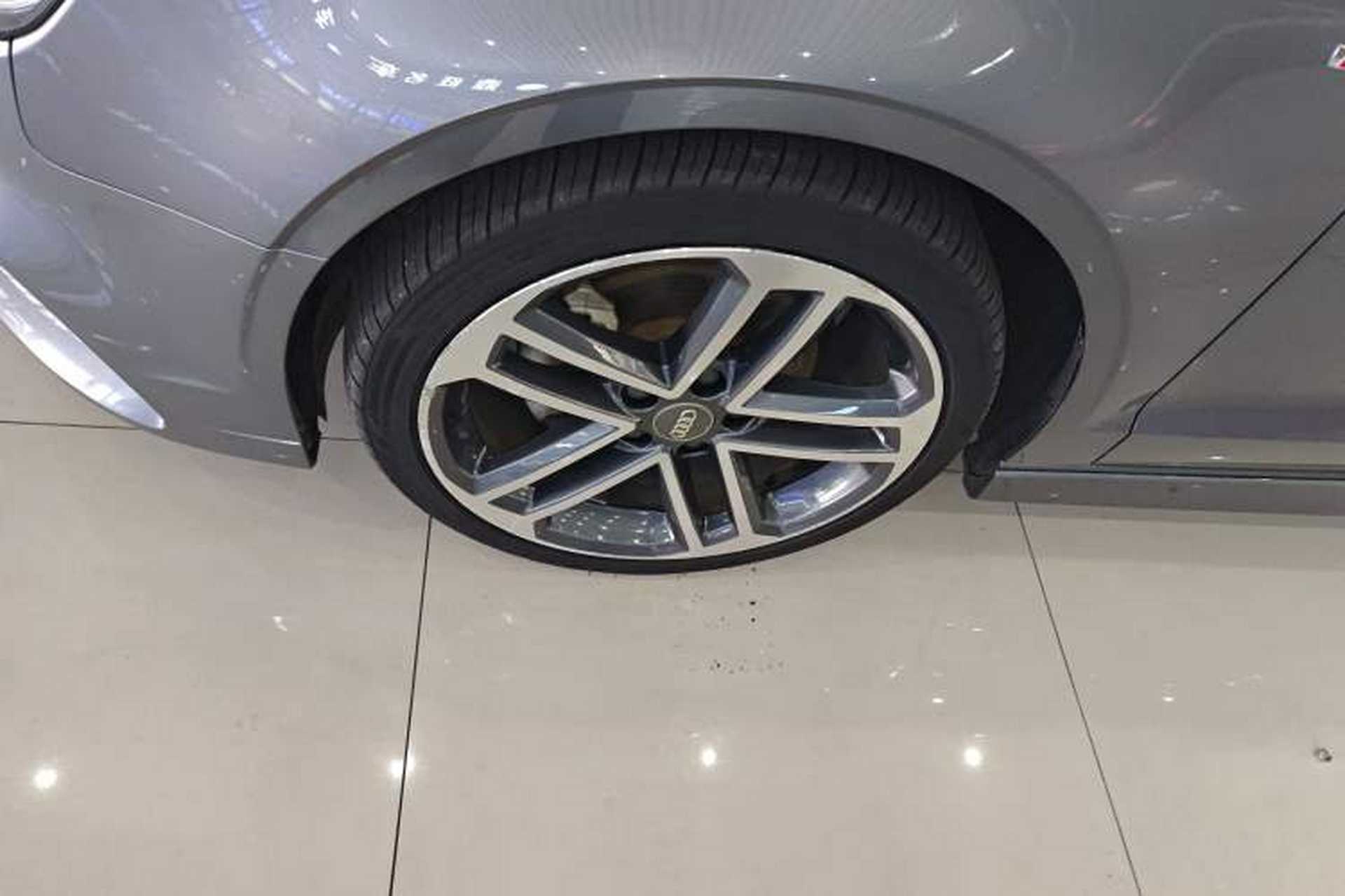 Used Audi A3 2020 Limousine 35 TFSI Sporty Version China VI Left Front Wheel Hub