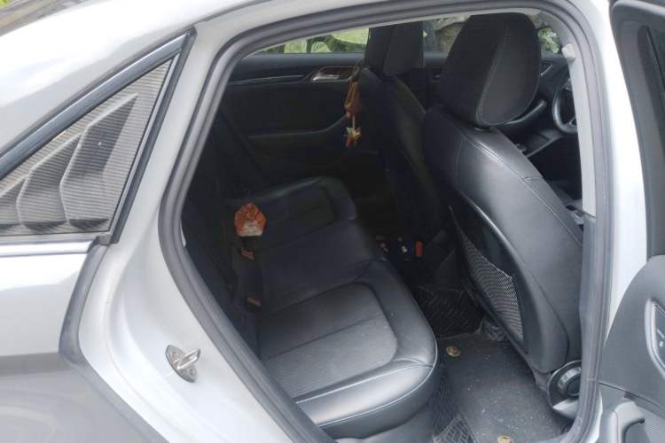Used Audi A3 2020 Limousine 35 TFSI Fashion Edition China VI Emission Standard Left Rear Seat