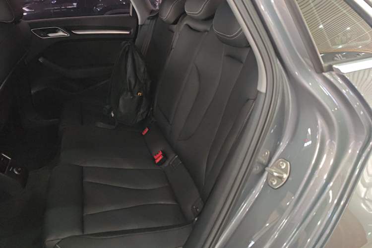 Used Audi A3 2020 Limousine 35 TFSI Sporty Version China VI Left Rear Seat