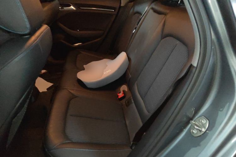 Used Audi A3 2020 Sportback 35 TFSI Fashion Edition China VI Emission Standard Left Rear Seat