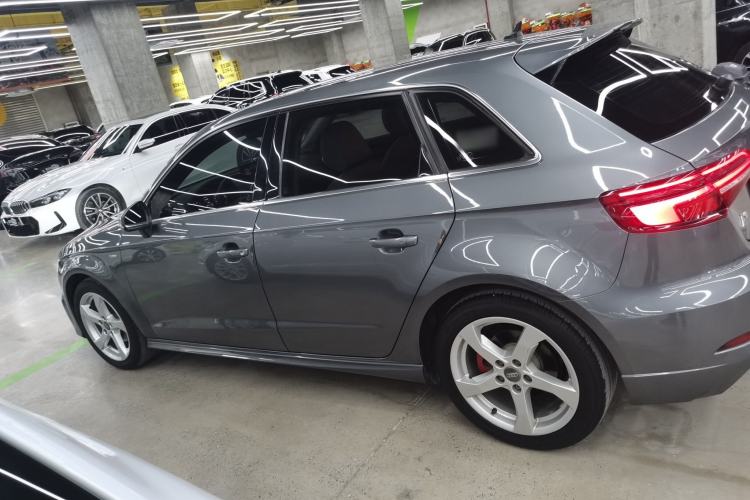Used Audi A3 2020 Sportback 35 TFSI Fashion Edition China VI Emission Standard Left Side