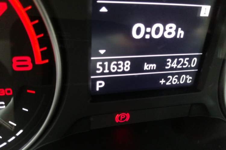 Used Audi A3 2020 Limousine 35 TFSI Fashion Edition China VI Emission Standard Odometer Close Up