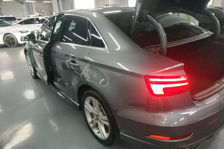 Used Audi A3 2020 Limousine 35 TFSI Fashion Edition China VI Emission Standard Rear Left 45 Deg