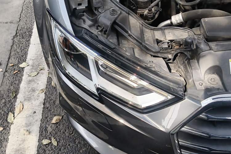 Used Audi A3 2020 Sportback 35 TFSI Ambition China VI Right Front Headlight