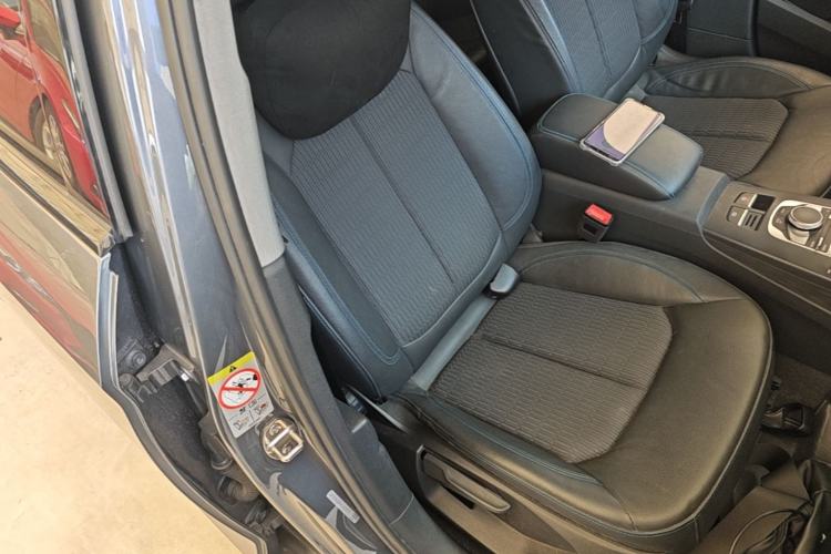 Used Audi A3 2020 Limousine 35 TFSI Fashion Edition China VI Emission Standard Right Front Seat