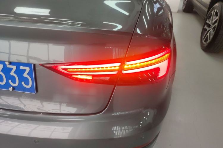 Used Audi A3 2020 Limousine 35 TFSI Fashion Edition China VI Emission Standard Right Rear Taillight