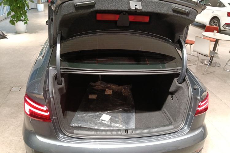 Used Audi A3 2020 Limousine 35 TFSI Fashion Edition China VI Emission Standard Trunk