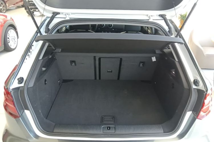 Used Audi A3 2020 Sportback 35 TFSI Fashion Edition China VI Emission Standard Trunk