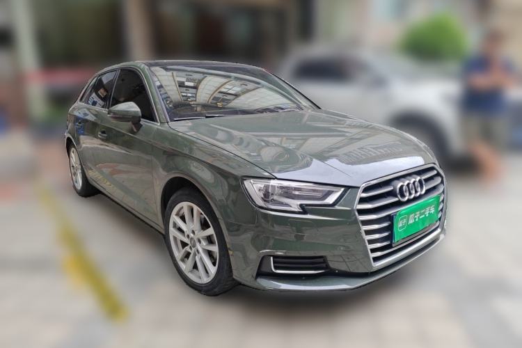 Used Audi A3 2020 Sportback 35 TFSI Ambition China VI Front Right 45 Deg