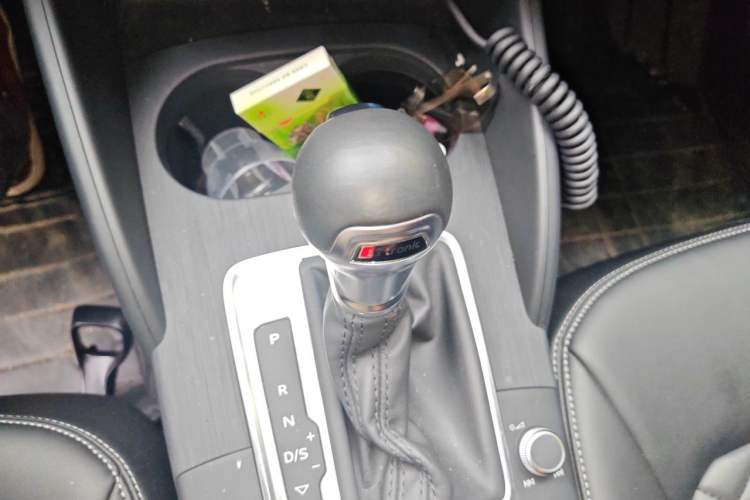 Used Audi A3 2020 Sportback 35 TFSI Ambition China VI Gear Lever