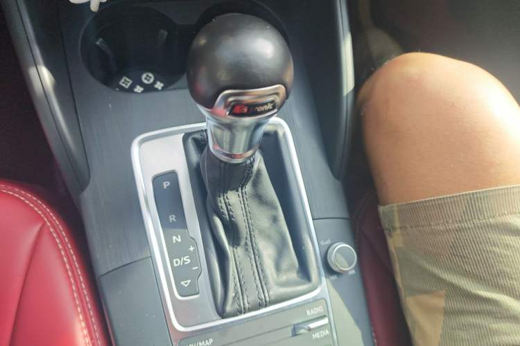 Used Audi A3 2020 Restyled Limousine 35 TFSI Ambition Version China VI Gear Lever
