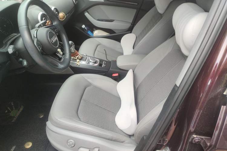 Used Audi A3 2020 Limousine 35 TFSI Fashion Edition China VI Emission Standard Left Front Seat