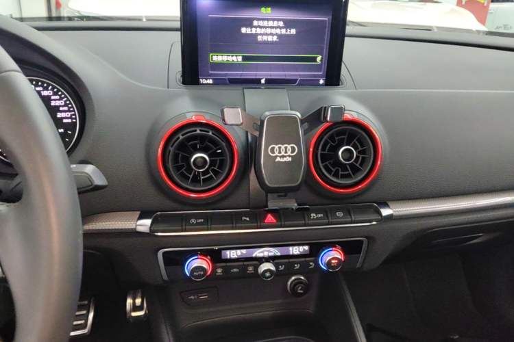 Used Audi A3 2020 Limousine 35 TFSI Style Edition China VI Emission Standard Audio And AC Panel