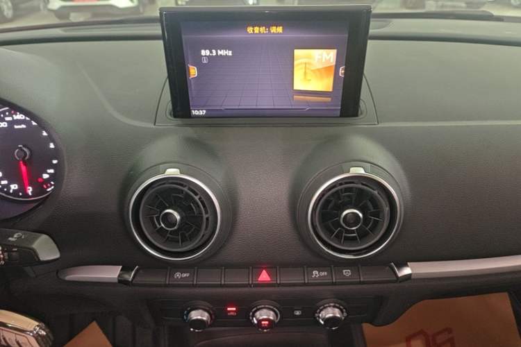 Used Audi A3 2020 Limousine 35 TFSI Ambition China VI Audio And AC Panel