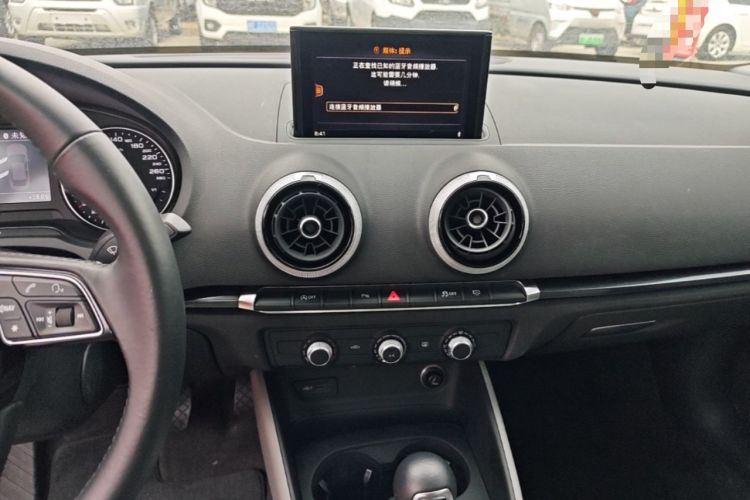 Used Audi A3 2020 Limousine 35 TFSI Fashion Edition China VI Emission Standard Audio And AC Panel