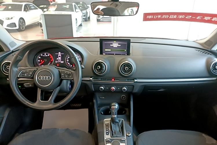 Used Audi A3 2020 Restyled Limousine 35 TFSI Ambition Version China VI Center Console