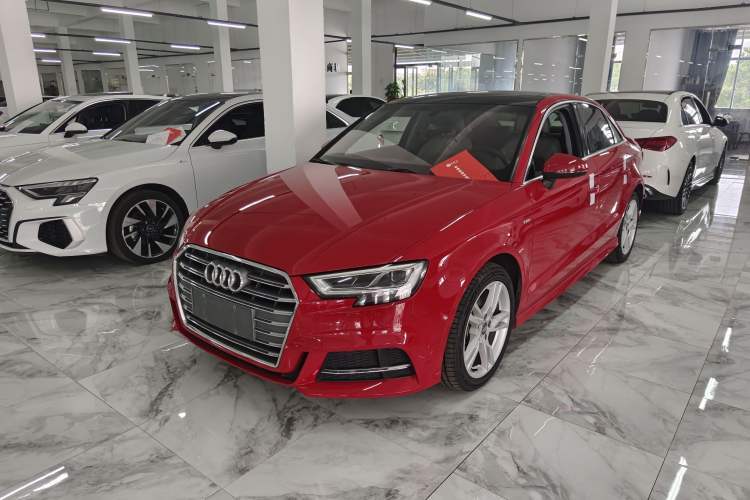 Used Audi A3 2020 Limousine 35 TFSI Fashion Edition China VI Emission Standard Guazi used car, China used car export, Used car for sale, Used  cars, Cheapest cars for sale