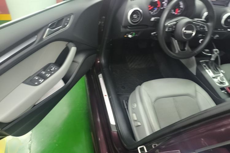 Used Audi A3 2020 Limousine 35 TFSI Fashion Edition China VI Emission Standard Driver Seat