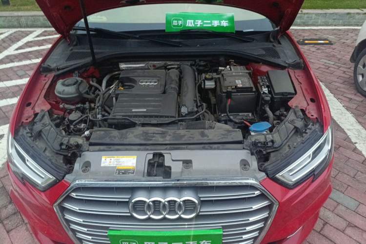 Used Audi A3 2020 Sportback 35 TFSI Fashion Edition China VI Emission Standard Engine Bay