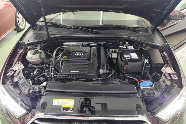 Used Audi A3 2020 Limousine 35 TFSI Style Edition China VI Emission Standard Engine Bay