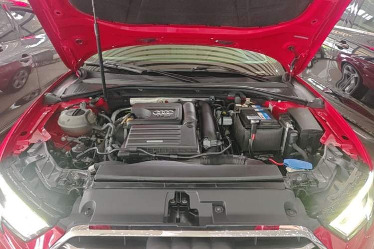 Used Audi A3 2020 Limousine 35 TFSI Ambition China VI Engine Bay