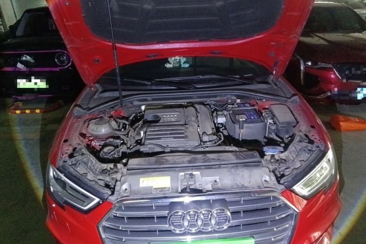 Used Audi A3 2020 Limousine 35 TFSI Fashion Edition China VI Emission Standard Engine Bay