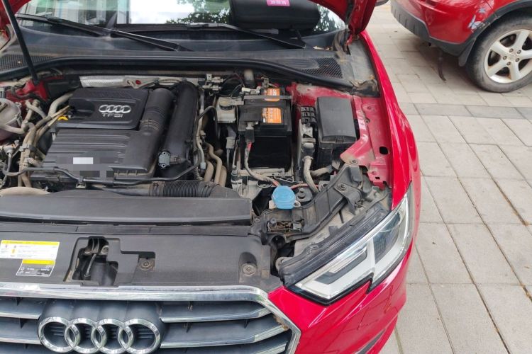 Used Audi A3 2020 Restyled Limousine 35 TFSI Ambition Version China VI Engine Bay Left
