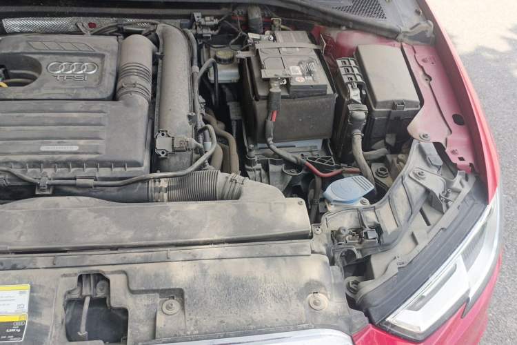 Used Audi A3 2020 Limousine 35 TFSI Ambition China VI Engine Bay Left
