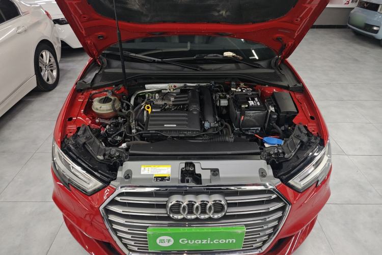 Used Audi A3 2020 Sportback 35 TFSI Fashion Edition China VI Emission Standard Engine Bay