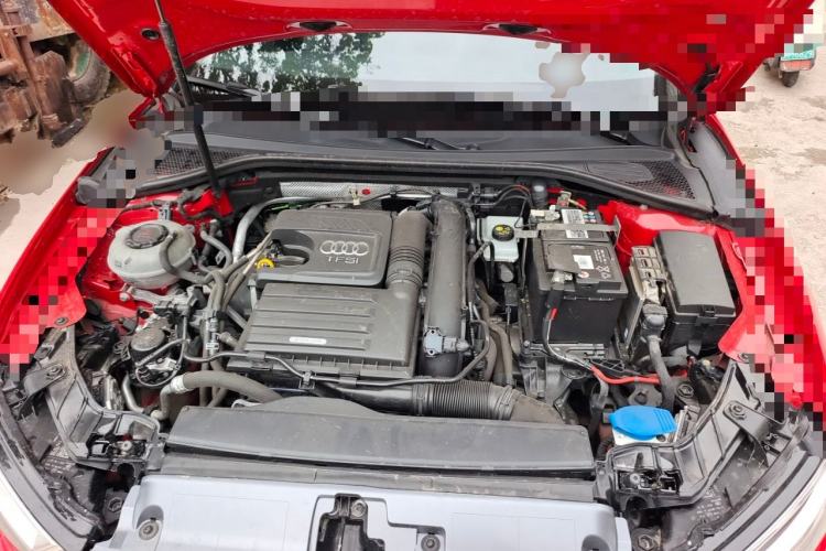 Used Audi A3 2020 Limousine 35 TFSI Fashion Edition China VI Emission Standard Engine Bay