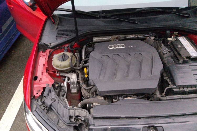 Used Audi A3 2020 Limousine 40 TFSI Sporty Version China VI Engine Bay Right