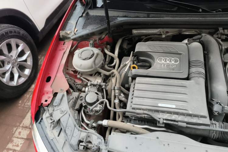 Used Audi A3 2020 Restyled Limousine 35 TFSI Ambition Version China VI Engine Bay Right