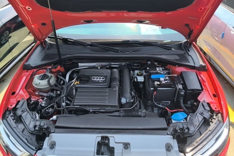 Used Audi A3 2020 Limousine 35 TFSI Fashion Edition China VI Emission Standard Engine Bay