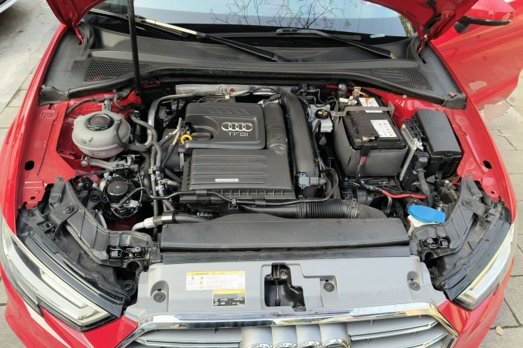 Used Audi A3 2020 Limousine 35 TFSI Fashion Edition China VI Emission Standard Engine Bay