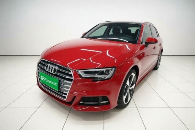 Audi A3 2020 Sportback 35 TFSI Sporty Model China VI d’occasion